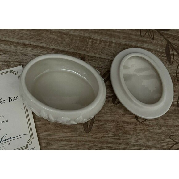 LENOX Tender Love Elephants Keepsake Oval Box w lid 24kt Gold trim Trinket Dish - Picture 10 of 12